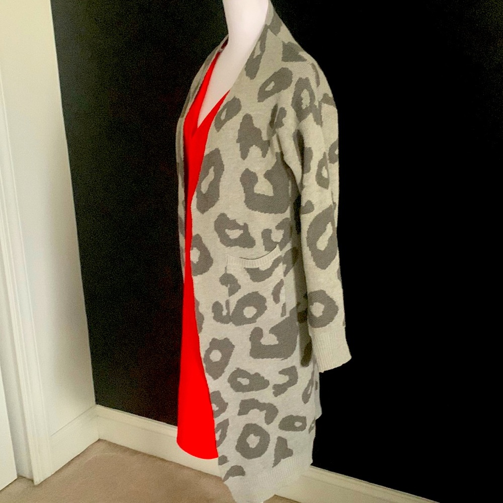 Gray leopard print cardigan